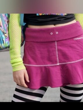 NWT Converse Foldover Waist Skater Skirt Girls XL 14 in Fuschsia